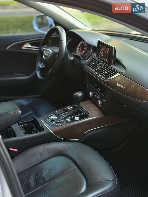 Седан Audi A6 2011 в Ужгороде