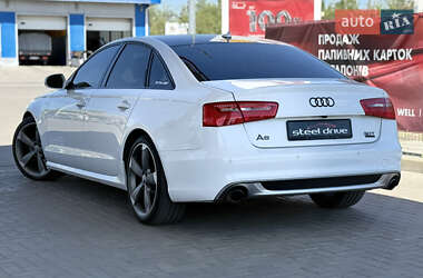 Седан Audi A6 2014 в 