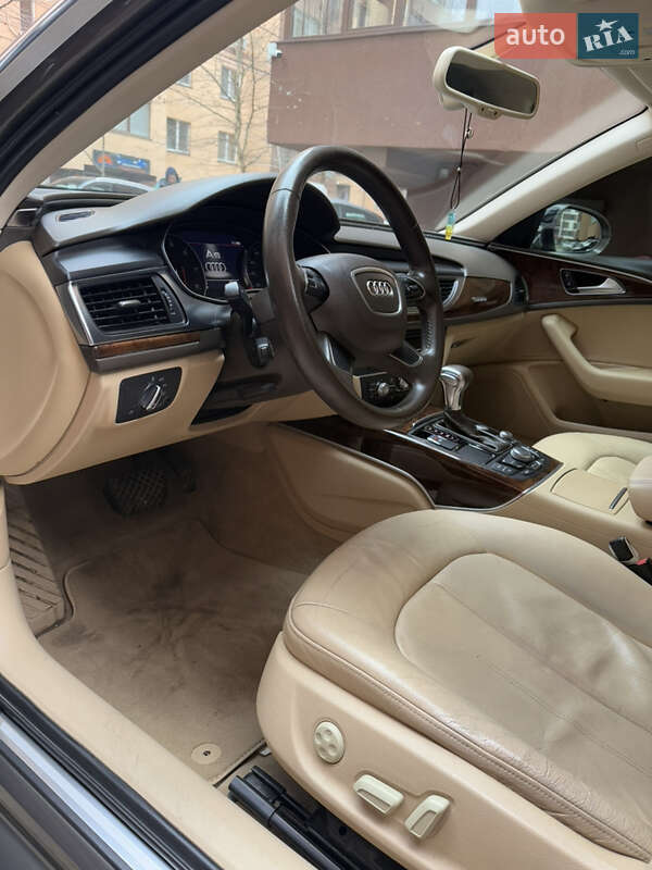 Седан Audi A6 2012 в Измаиле