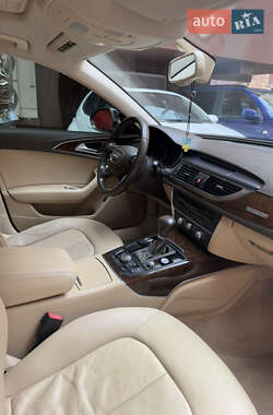 Седан Audi A6 2012 в 
