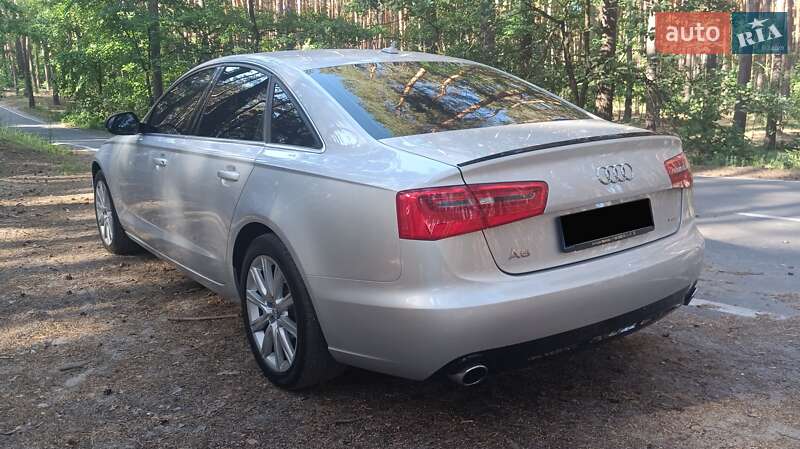 Седан Audi A6 2014 в Полтаве