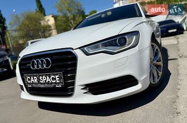 Седан Audi A6 2012 в 