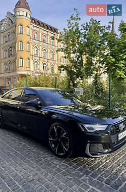Седан Audi A6 2019 в 