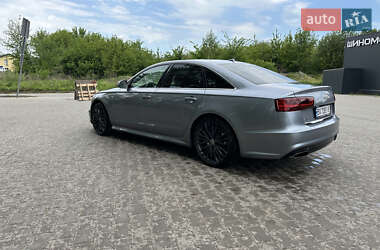 Седан Audi A6 2016 в 