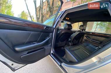 Универсал Audi A6 2000 в 