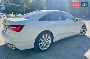 Седан Audi A6 2019 в 