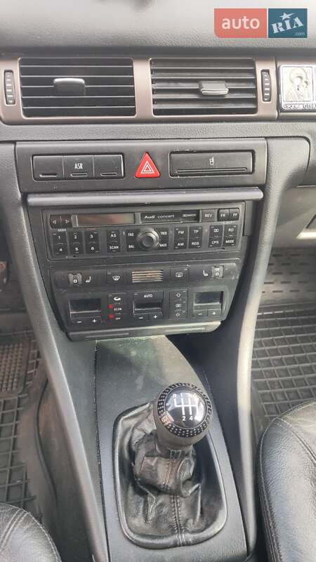 Седан Audi A6 1998 в Бердичеве