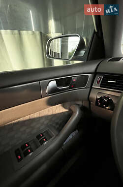 Седан Audi A6 2002 в 