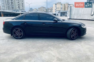 Седан Audi A6 2012 в 