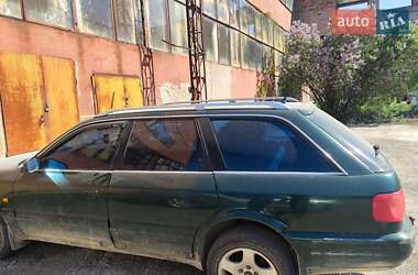 Универсал Audi A6 1996 в 