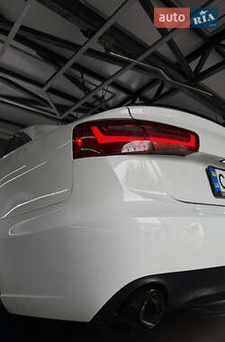 Седан Audi A6 2013 в 