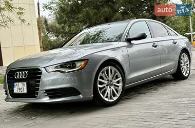 Седан Audi A6 2012 в 