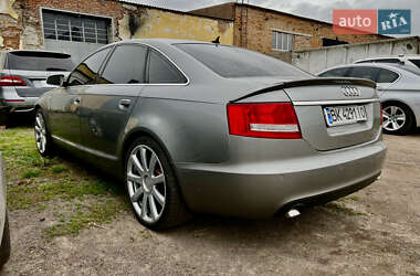 Седан Audi A6 2004 в 