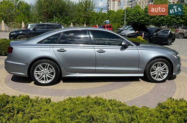 Седан Audi A6 2016 в 