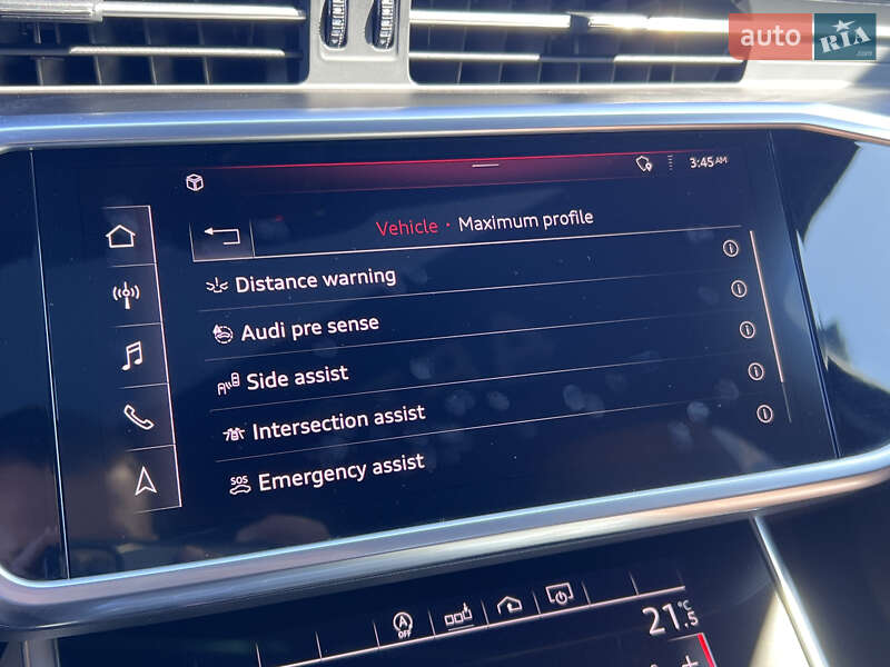 Седан Audi A6 2020 в Нововолынске