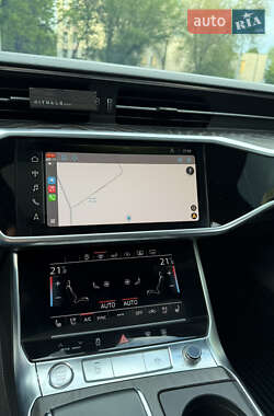 Седан Audi A6 2019 в 