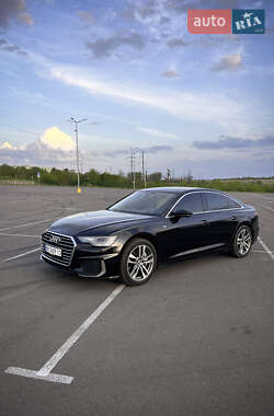 Седан Audi A6 2018 в 