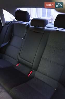 Седан Audi A6 2004 в 