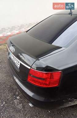 Седан Audi A6 2004 в 