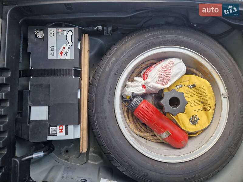 Универсал Audi A6 2008 в Киеве