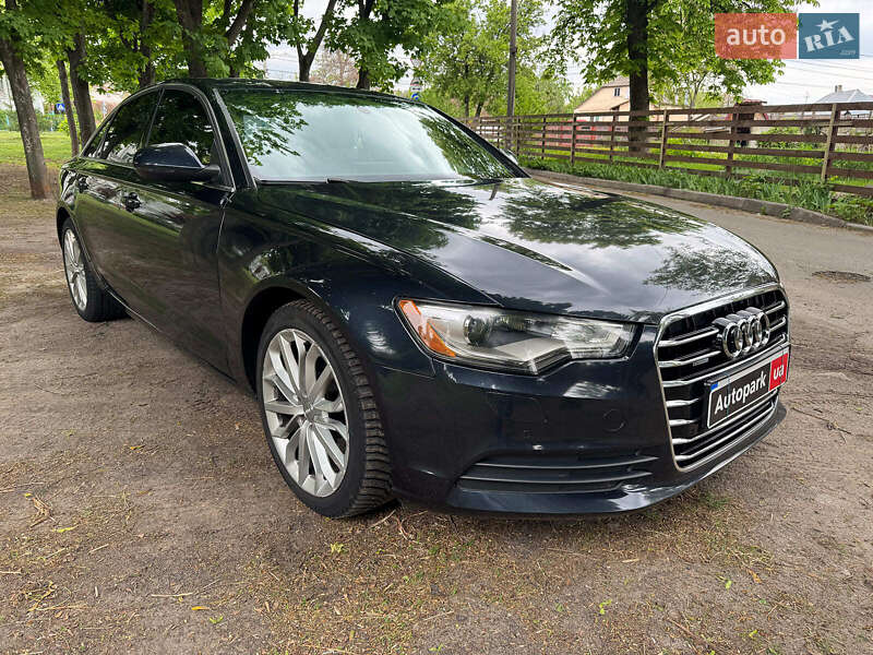 Седан Audi A6 2014 в Киеве