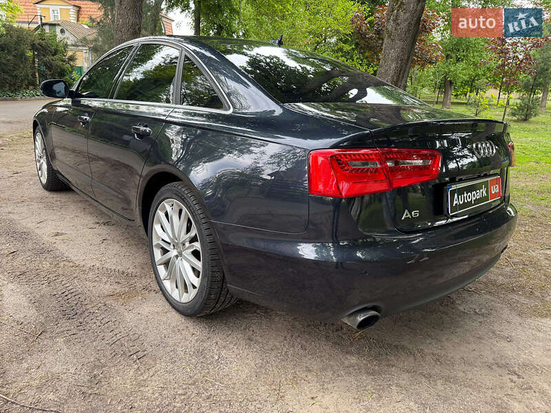 Седан Audi A6 2014 в Киеве