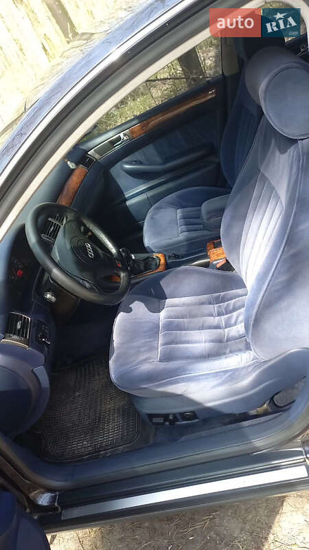 Седан Audi A6 1998 в Немирове