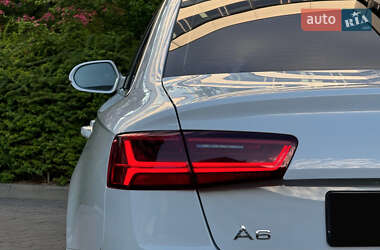 Седан Audi A6 2016 в 