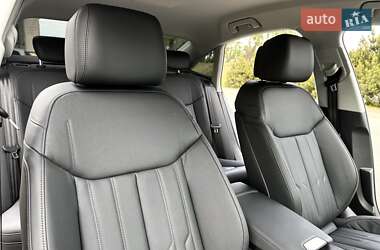 Седан Audi A6 2023 в 
