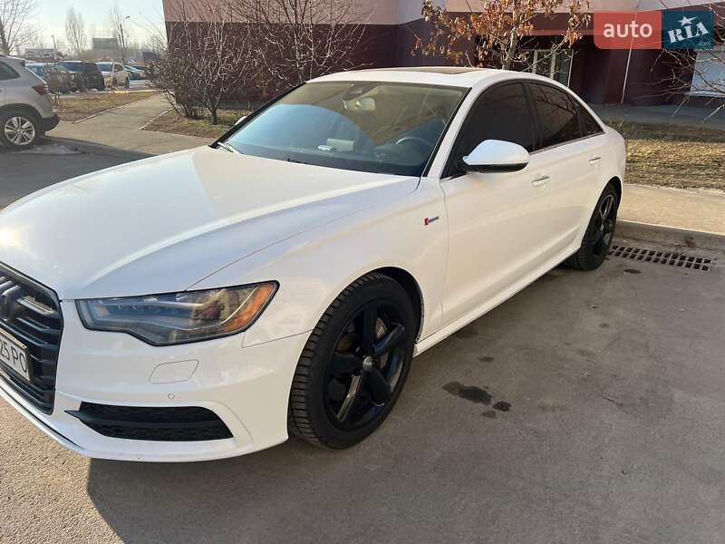 Седан Audi A6 2014 в Киеве