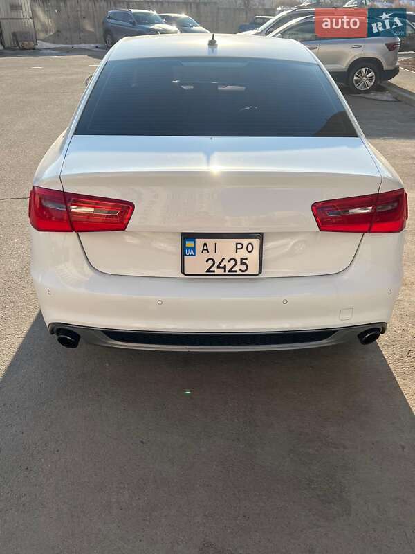 Седан Audi A6 2014 в Киеве