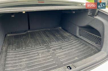Седан Audi A6 2014 в 