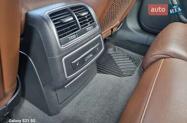 Седан Audi A6 2015 в 