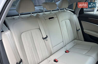Седан Audi A6 2021 в 