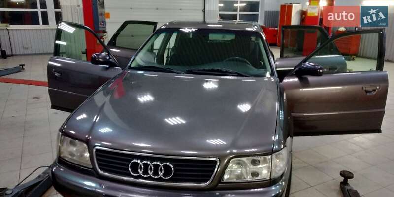 Седан Audi A6 1996 в Киеве