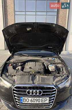 Седан Audi A6 2012 в 
