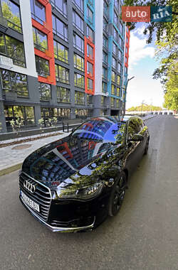 Универсал Audi A6 2015 в 