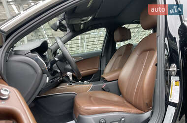Седан Audi A6 2012 в 