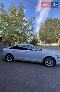Седан Audi A6 2015 в 