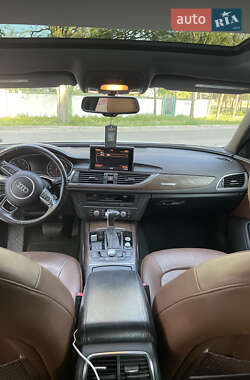 Седан Audi A6 2015 в 
