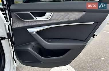 Седан Audi A6 2023 в 