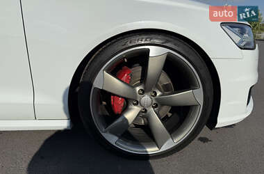 Седан Audi A6 2015 в 