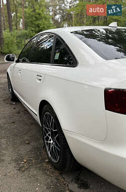 Седан Audi A6 2010 в 