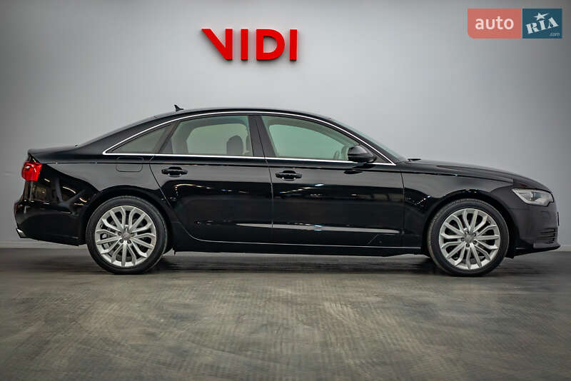 Седан Audi A6 2013 в Киеве