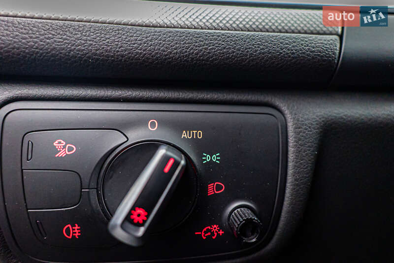 Седан Audi A6 2013 в Киеве