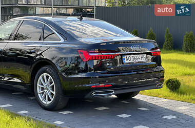 Седан Audi A6 2019 в 