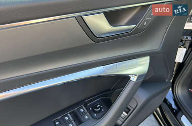 Седан Audi A6 2019 в 