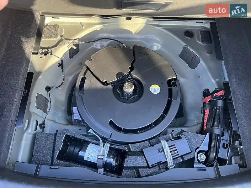 Седан Audi A6 2019 в 