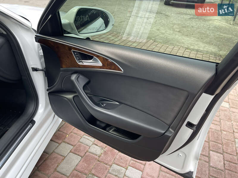 Седан Audi A6 2018 в Рівному