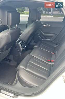 Седан Audi A6 2013 в 